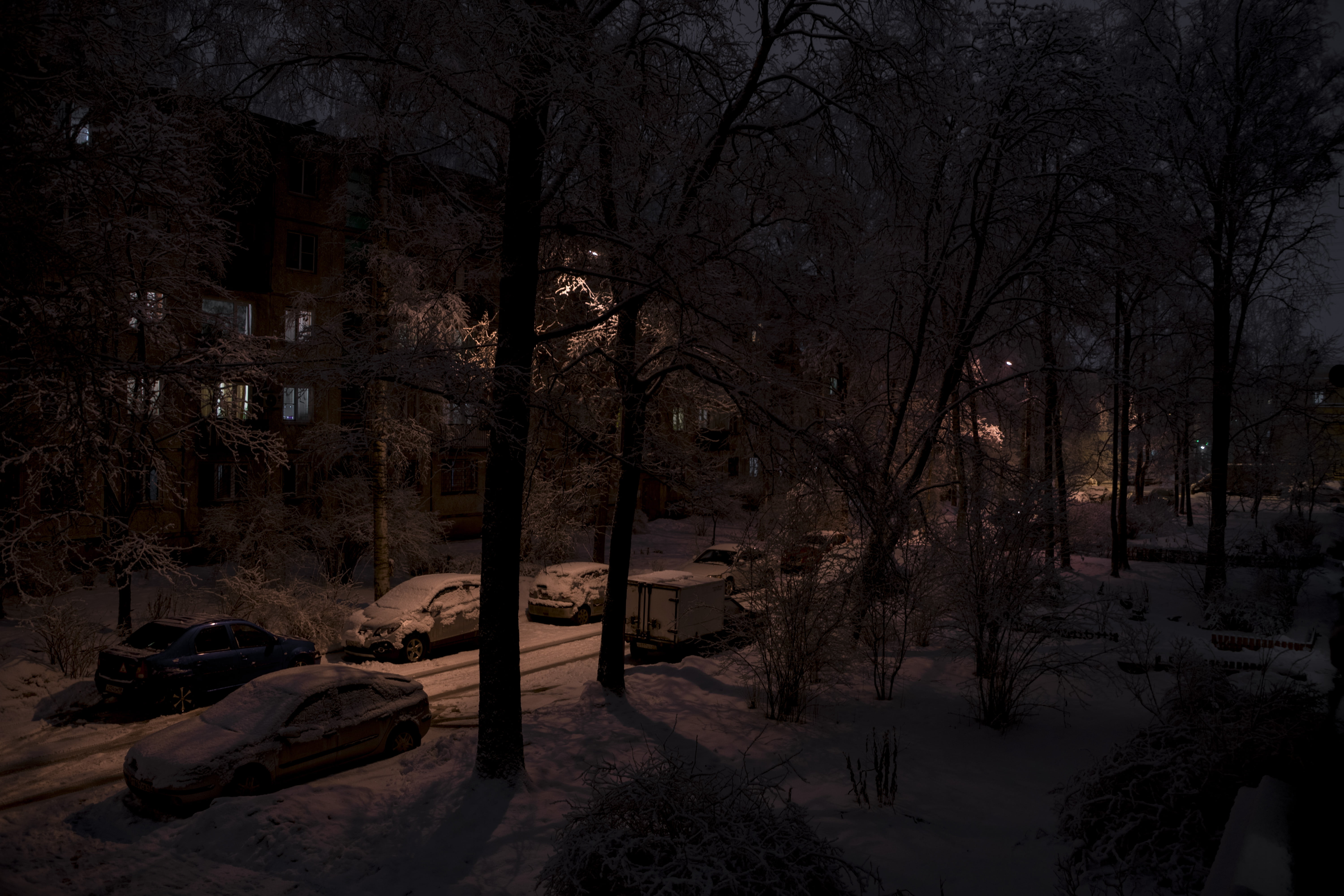 6000x4000 Snow field, snow, winter, street, Russia HD wallpaper