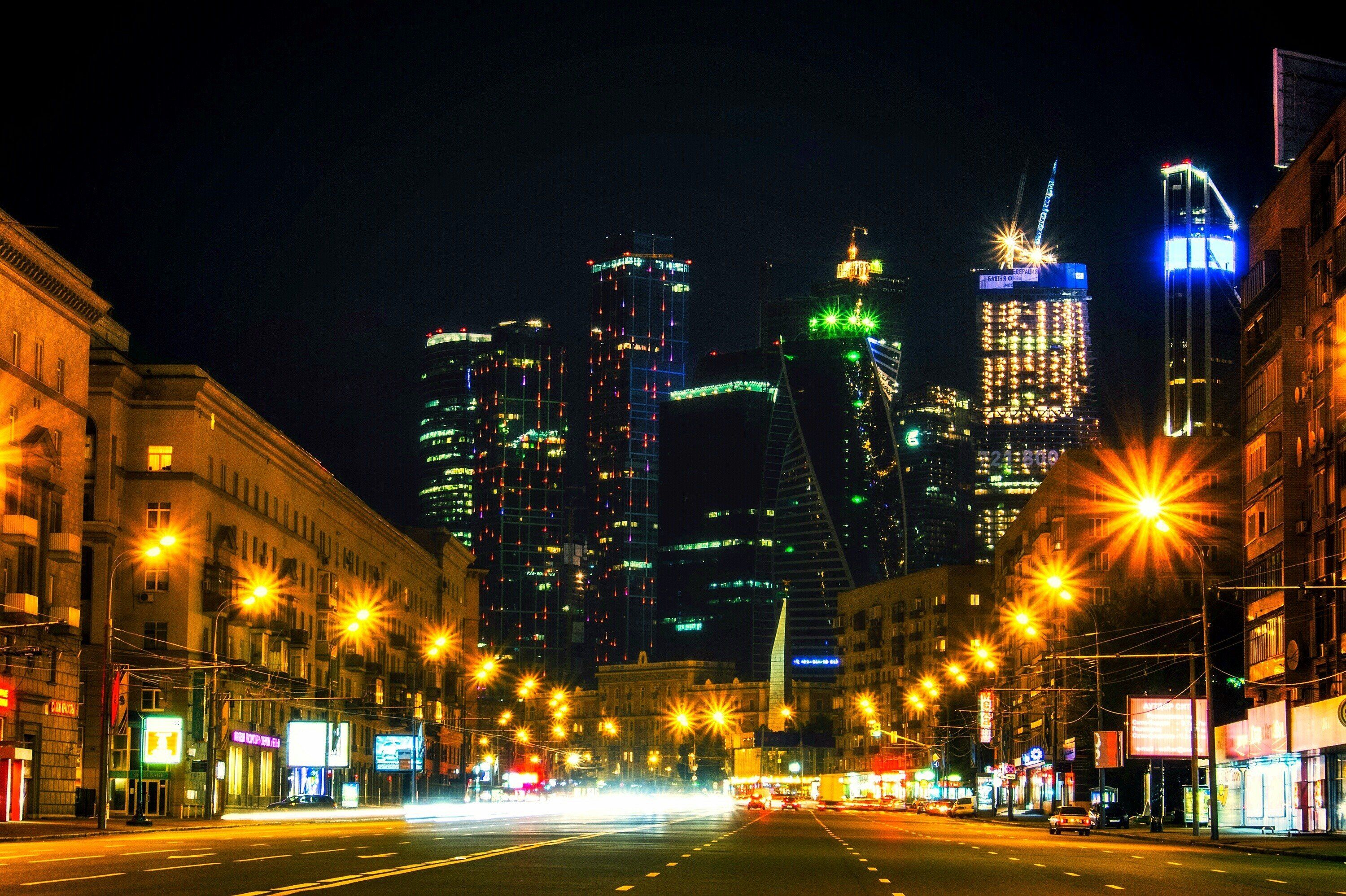 3000x1997 urban, Lights, Street, Moscow, Russia Wallpaper HD / Desktop and Mobile Background