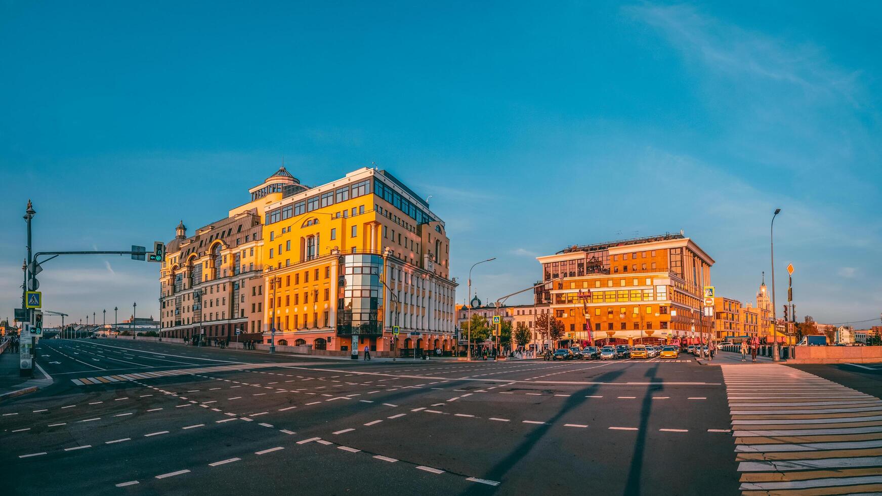 1743x980 Moscow, Russia 2024 Beautiful evening view of Moscow. Panorama of a wide street in the center