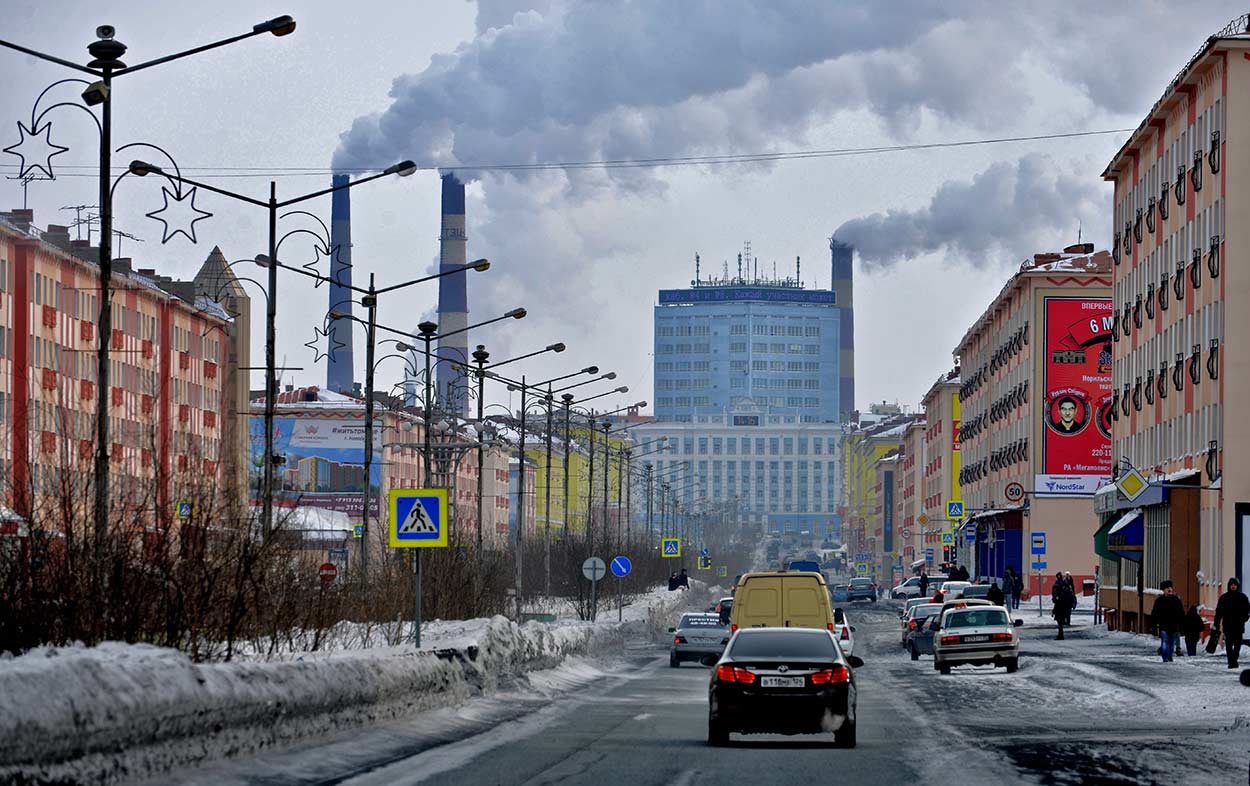 1250x786 Holger Hoffmann. Norilsk. Russia's Most Polluted City