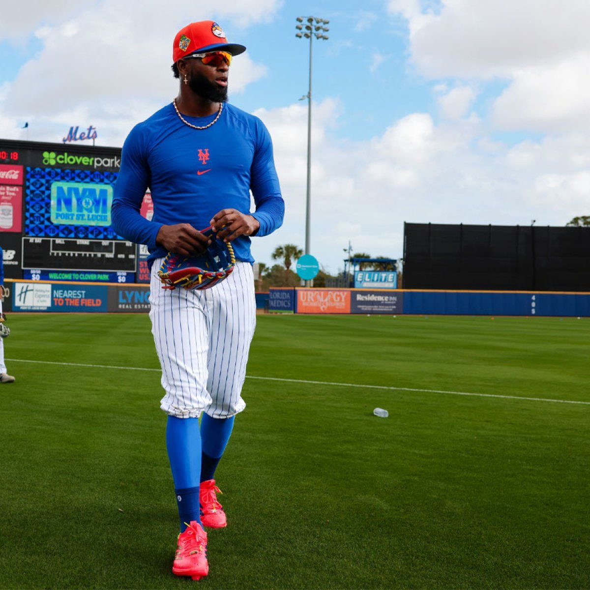 1200x1200 Mets news: Luis Robert Jr. throws shade at White Sox before New York debut