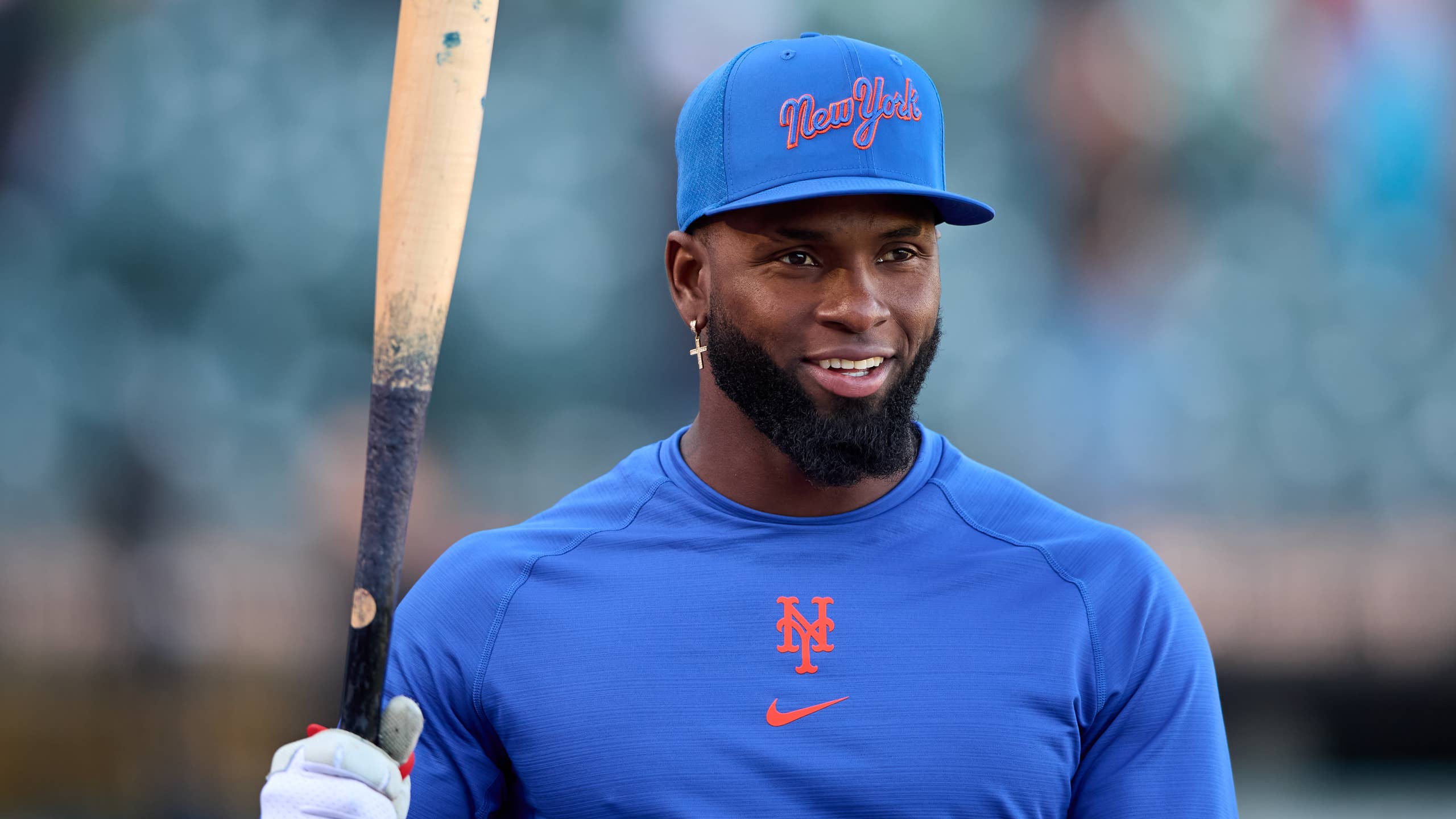 2560x1440 Mets Activate Luis Robert Jr. Ahead of Brewers Series