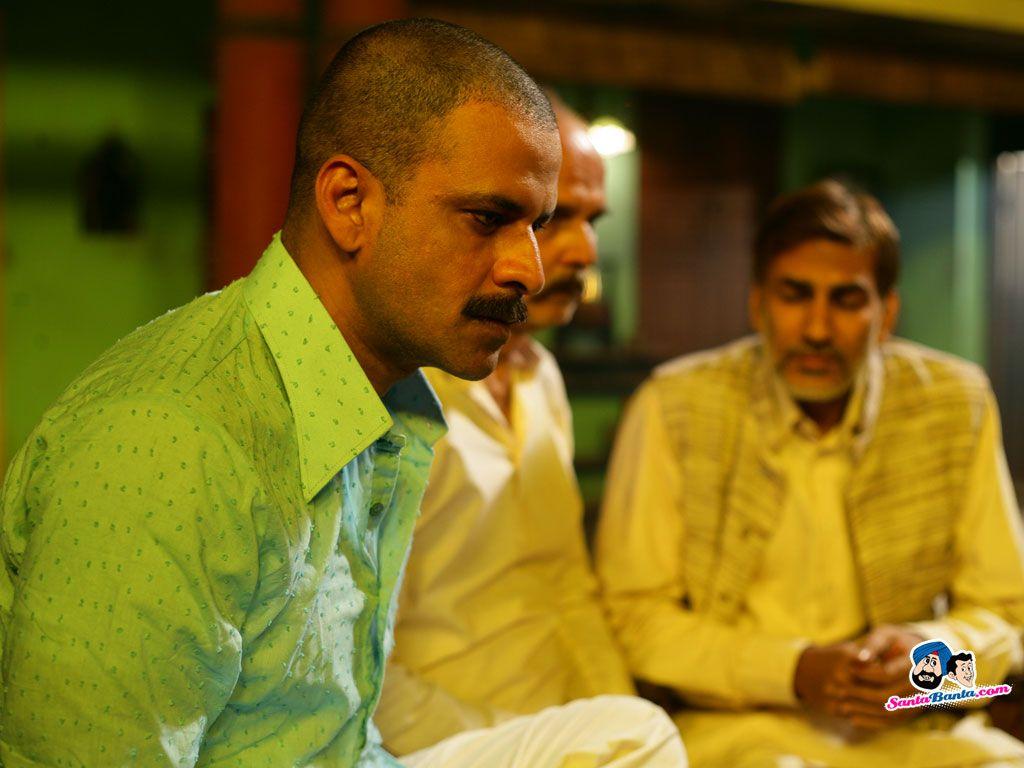 1024x768 Gangs of Wasseypur Movie Wallpaper
