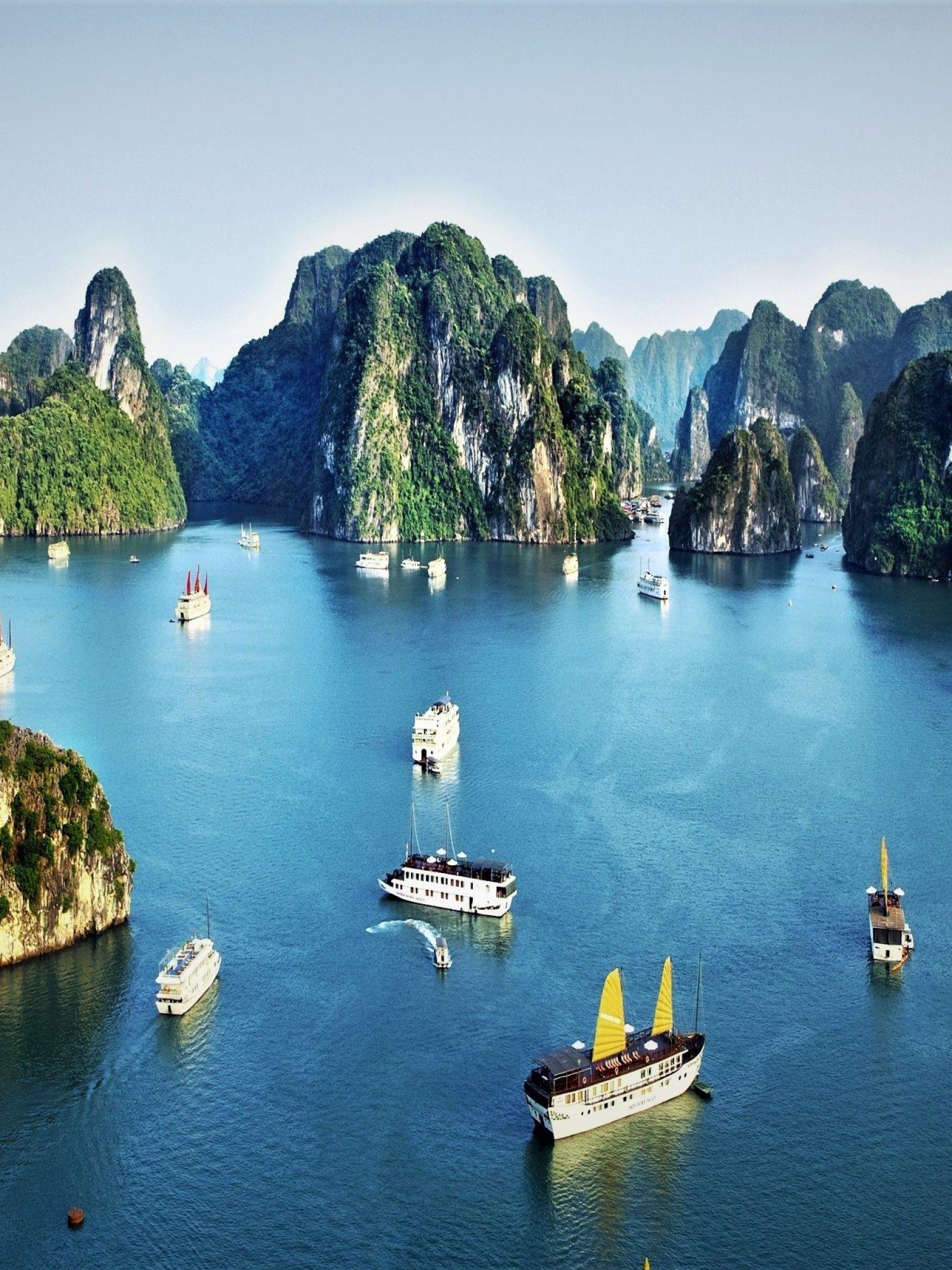 Ha Long Bay Wallpapers - Top Free Ha Long Bay Backgrounds - WallpaperAccess