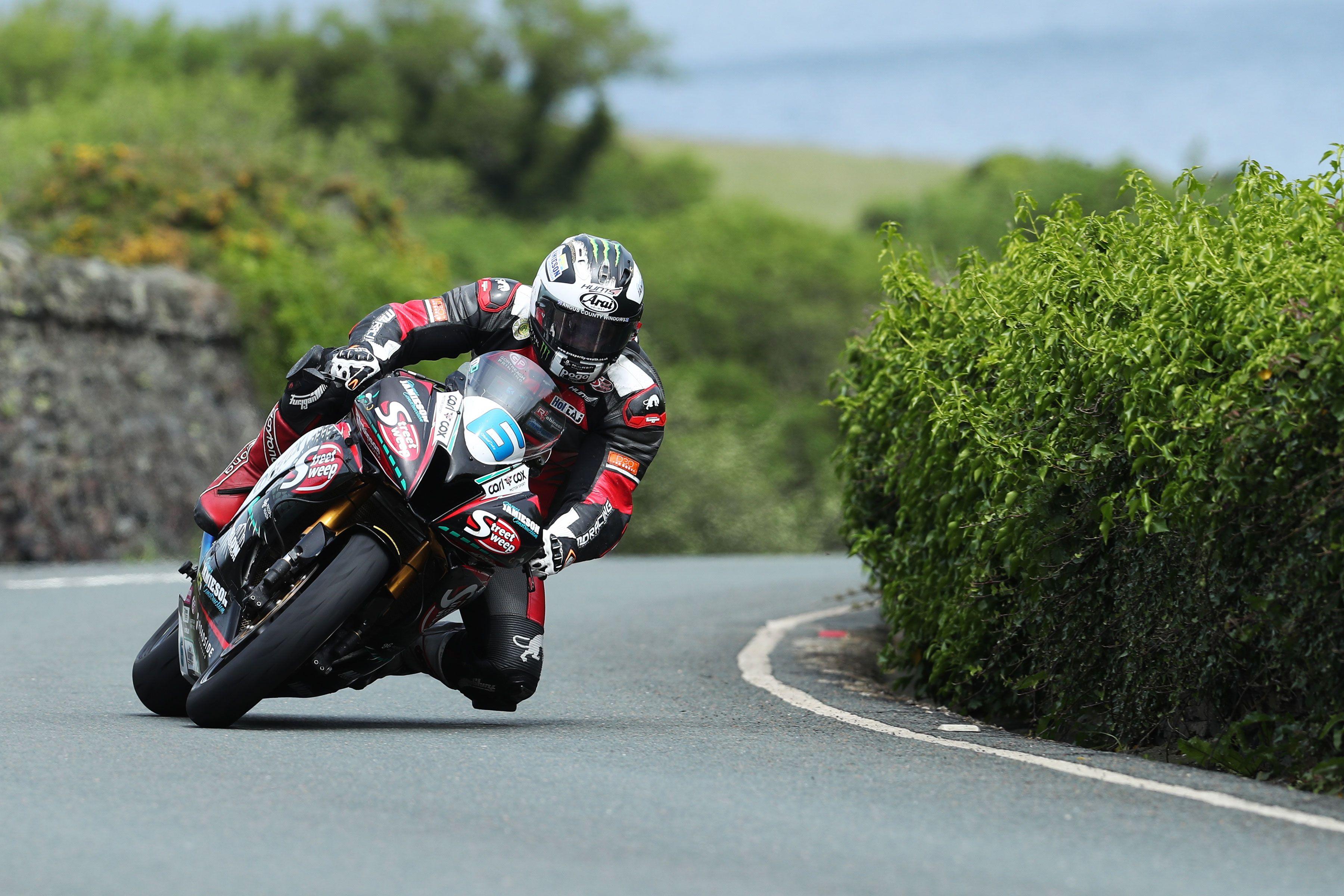 Isle Of Man TT Motorcycle Race Wallpapers