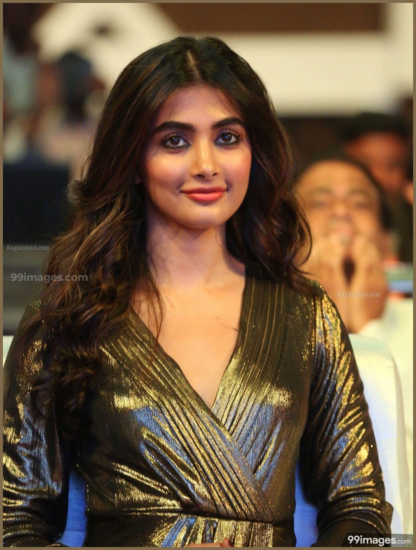 1420x1876 Pooja Hegde HD Wallpaper Image (1080p) - #poojahegde #indianmodel #actress #kollywood #tollywood #mollywood. HD Photo, Indian Models, Photo Wallpaper