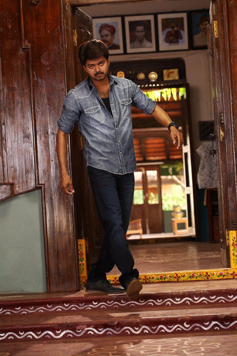 800x1200 Vijay In Bairavaa