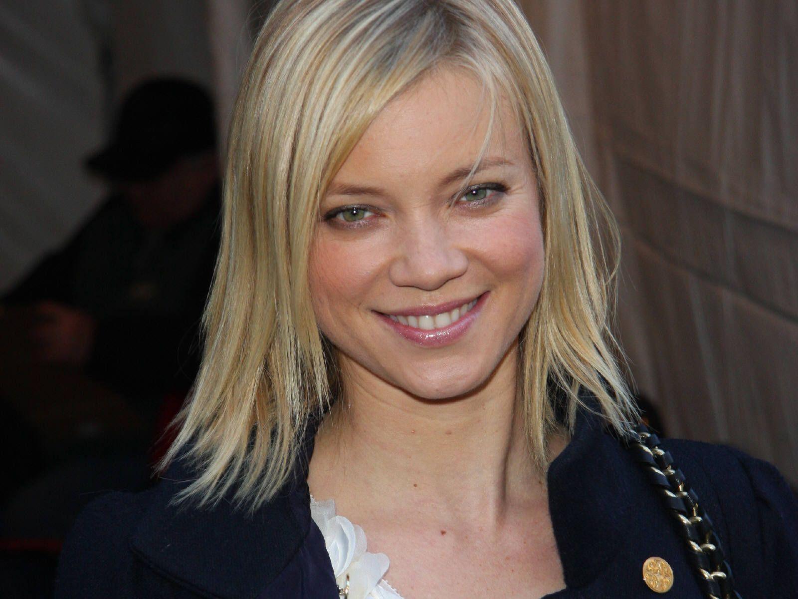 Amy Smart Wallpapers Top Free Amy Smart Backgrounds WallpaperAccess — free download