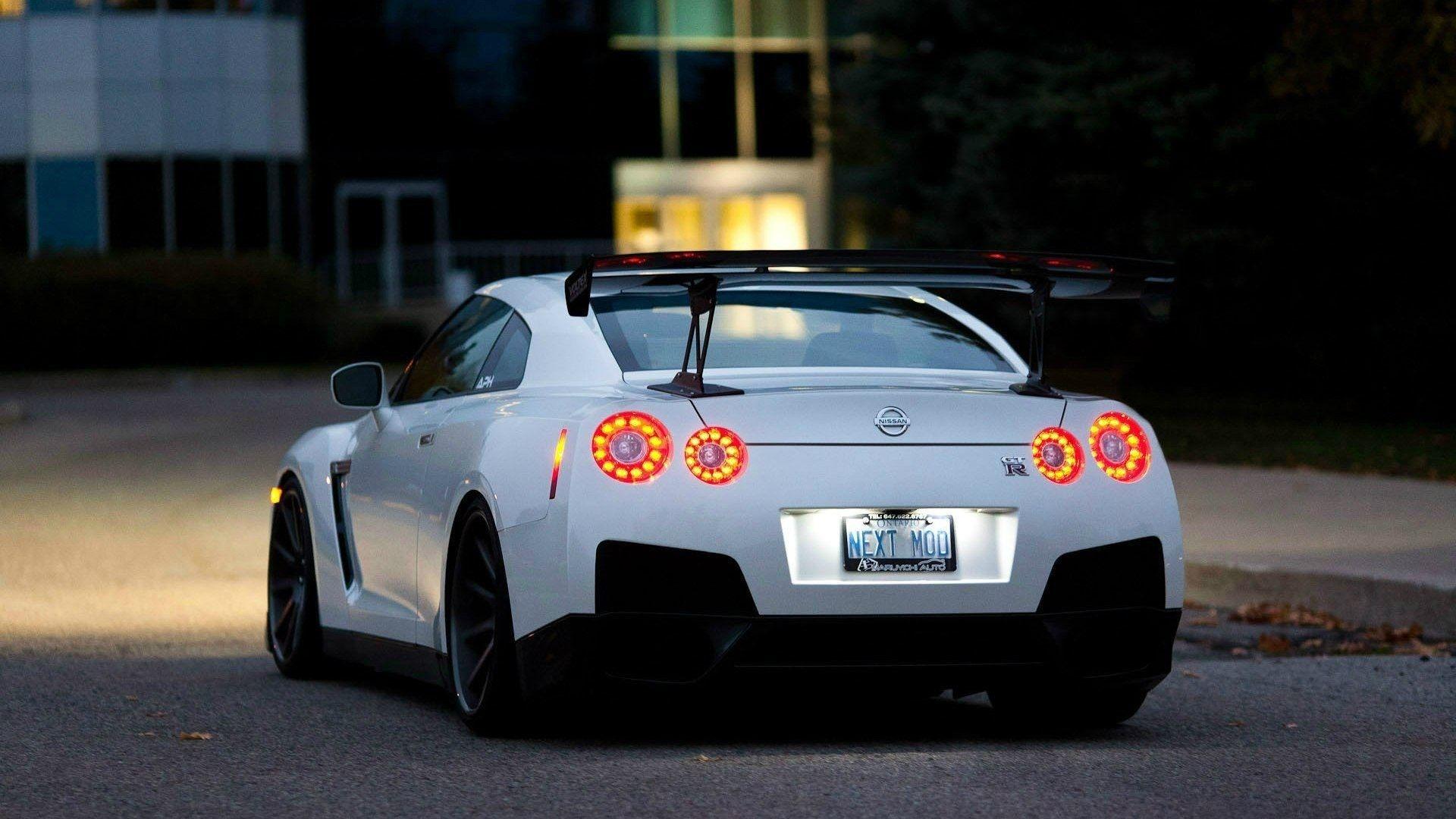 1920x1080 Nissan GTR R35 HD Wallpaper