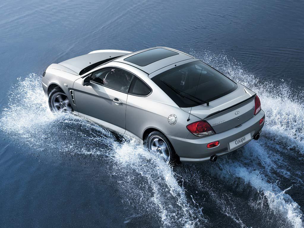 1024x768 Hyundai Tiburon Wallpaper