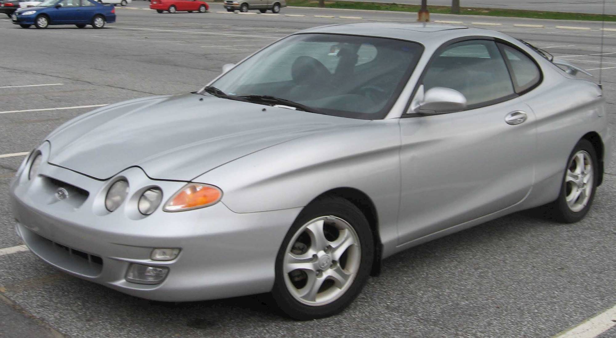2000x1098 Hyundai Tiburon