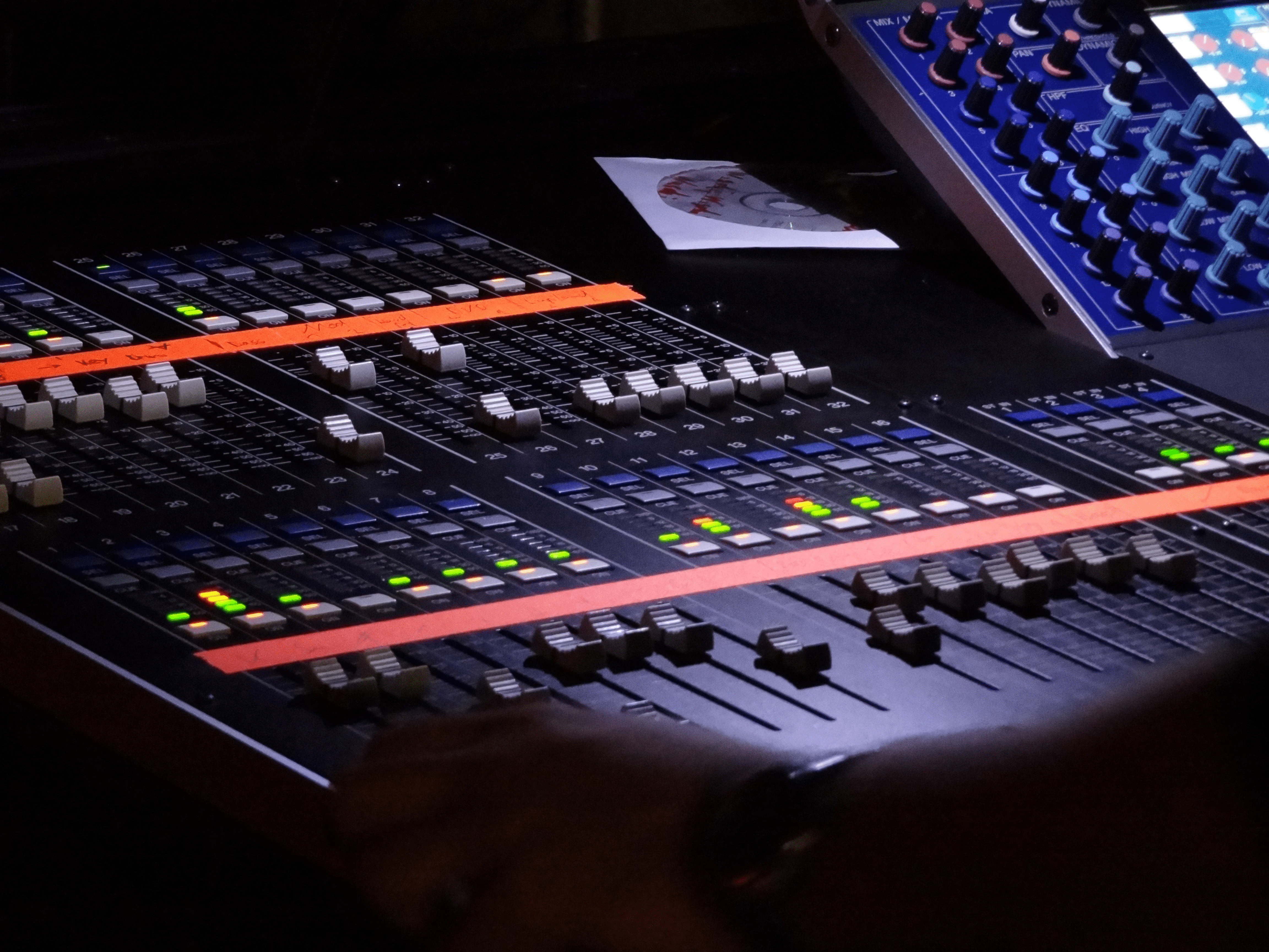 4608x3456 Sound Mixer Wallpaper