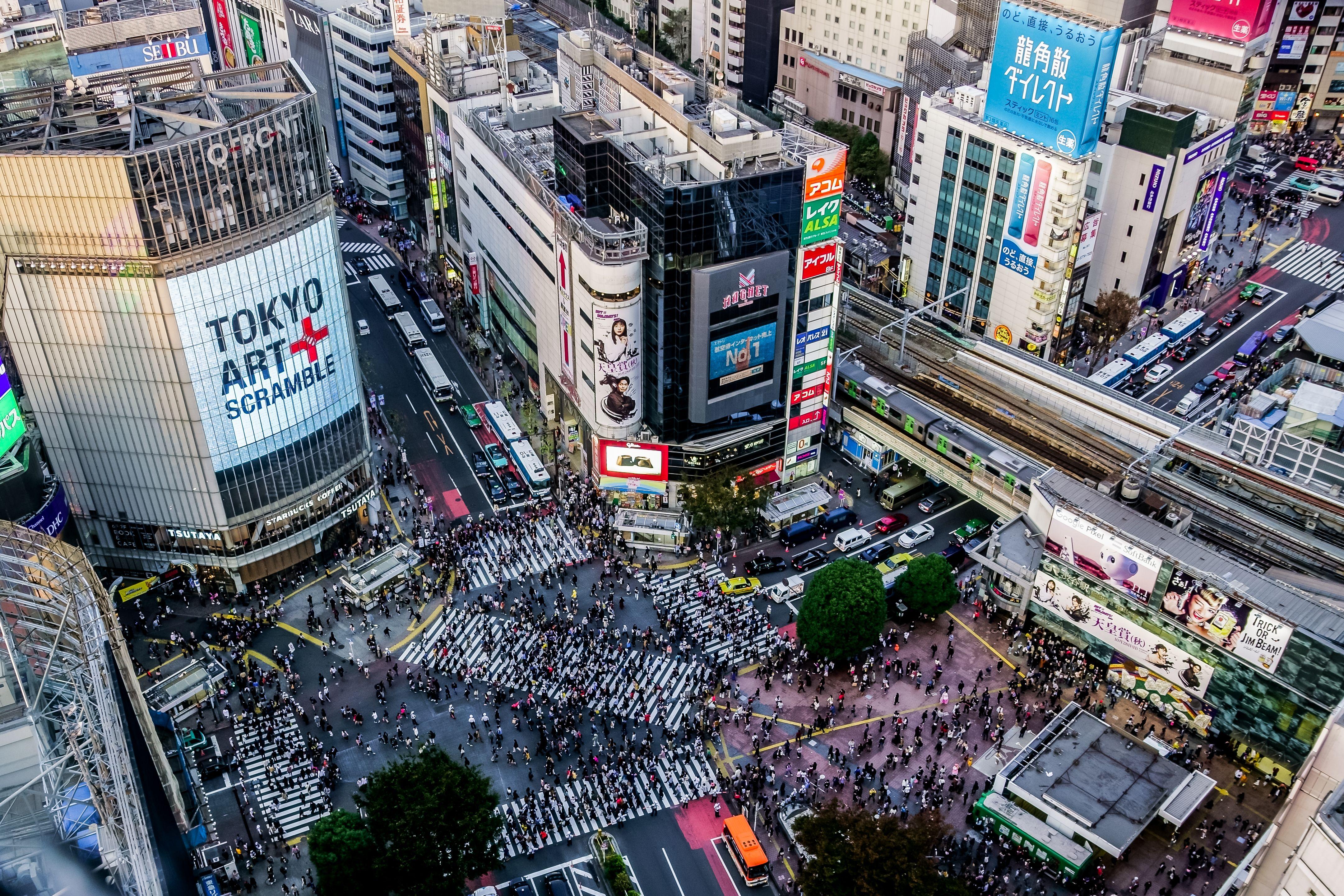 4322x2881 Shibuya Crossing in Tokyo: See the world's wildest intersection