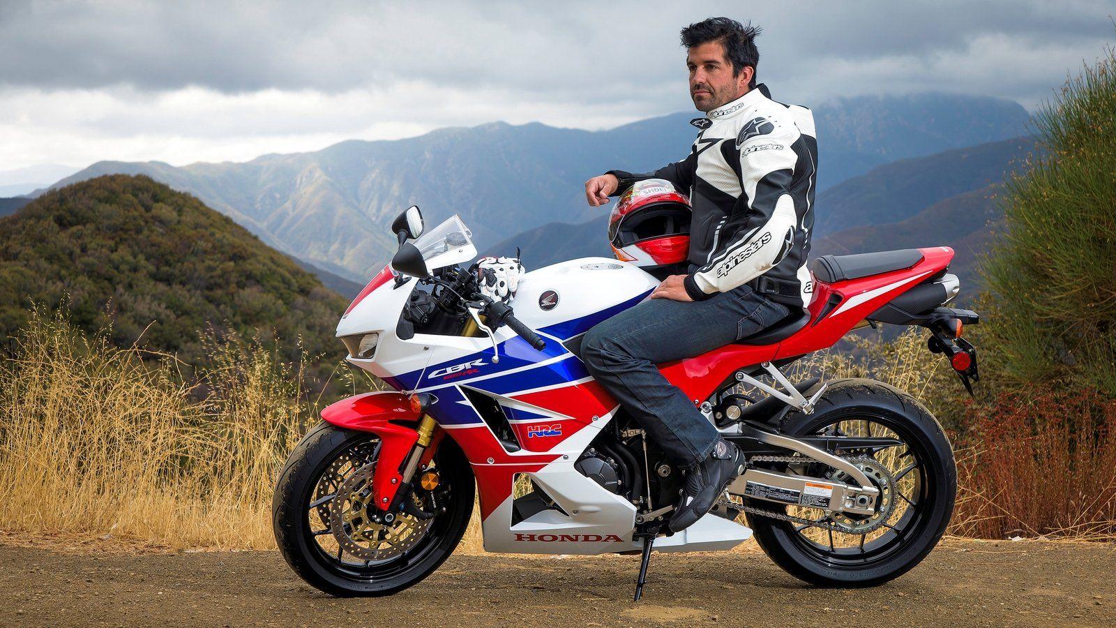 1600x900 2020 Honda CBR600RR