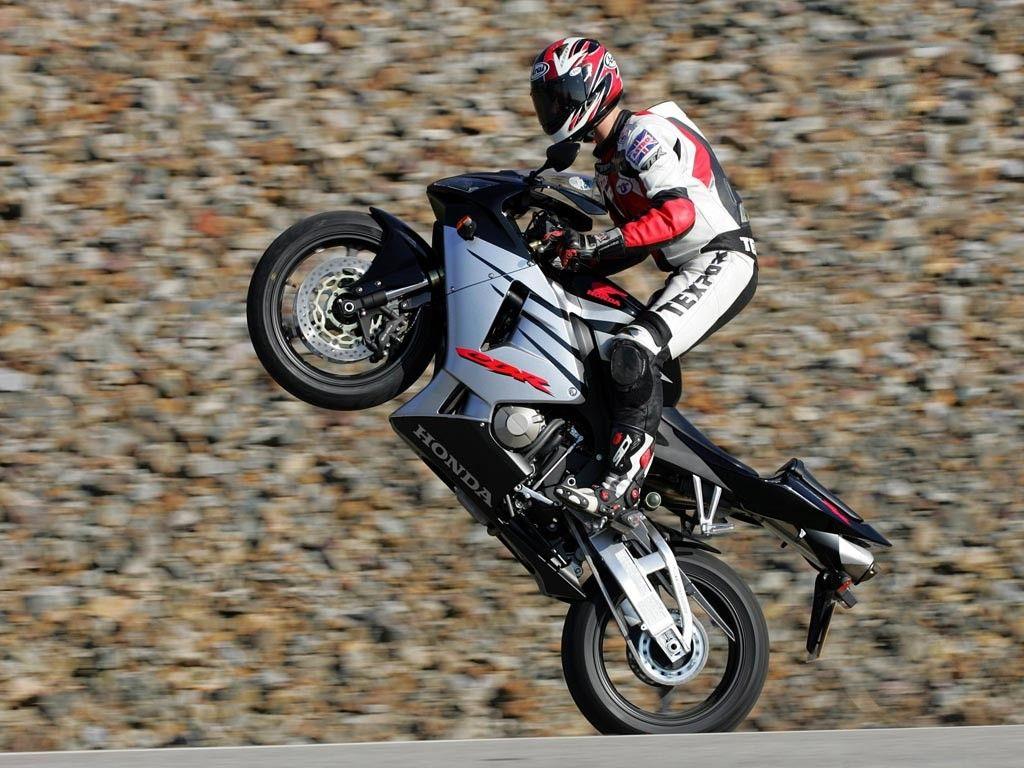1024x768 THE NEW OF Honda CBR 600 RR 2009 MODIFY FOR WALLPAPERS
