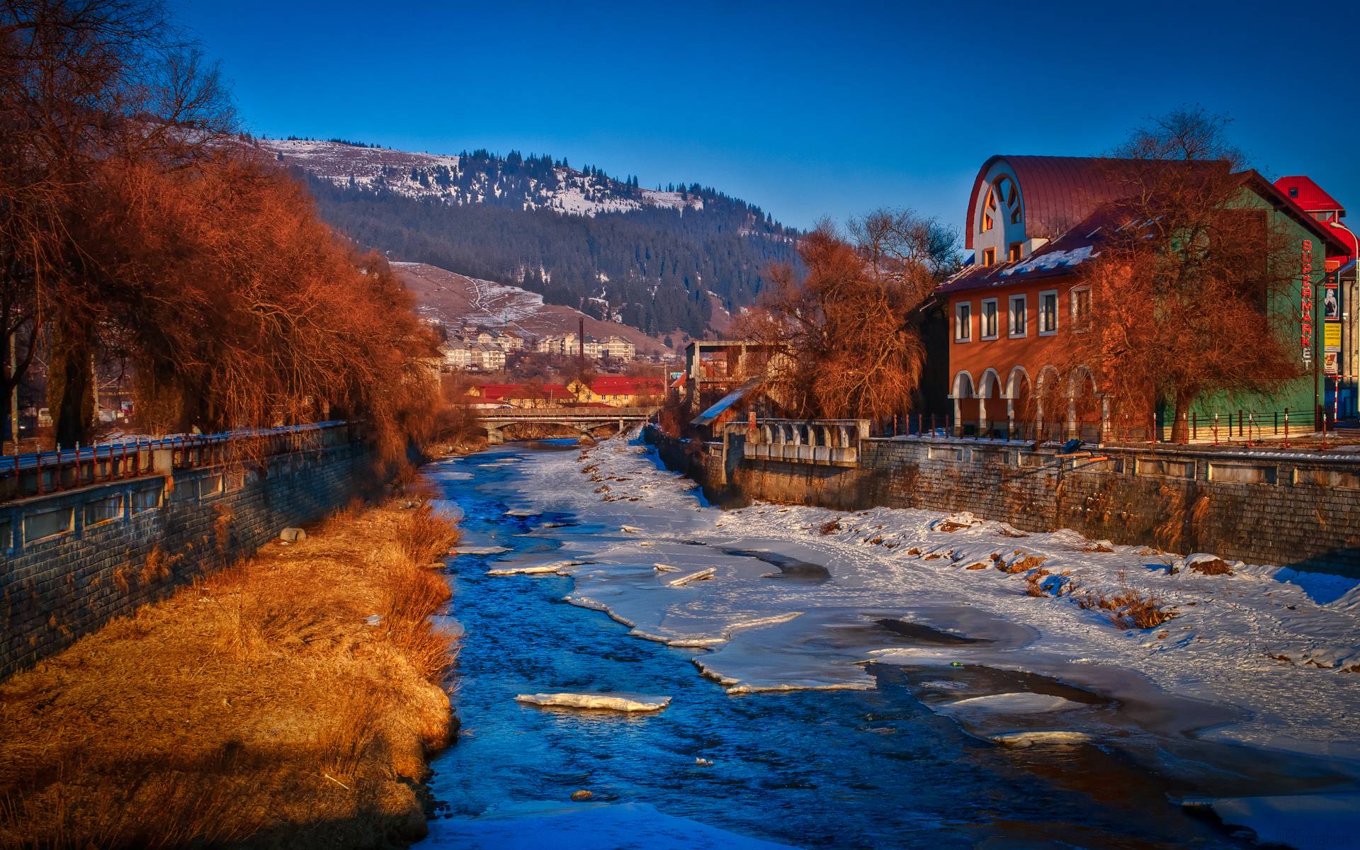 1920x1200 Romania Wallpaper