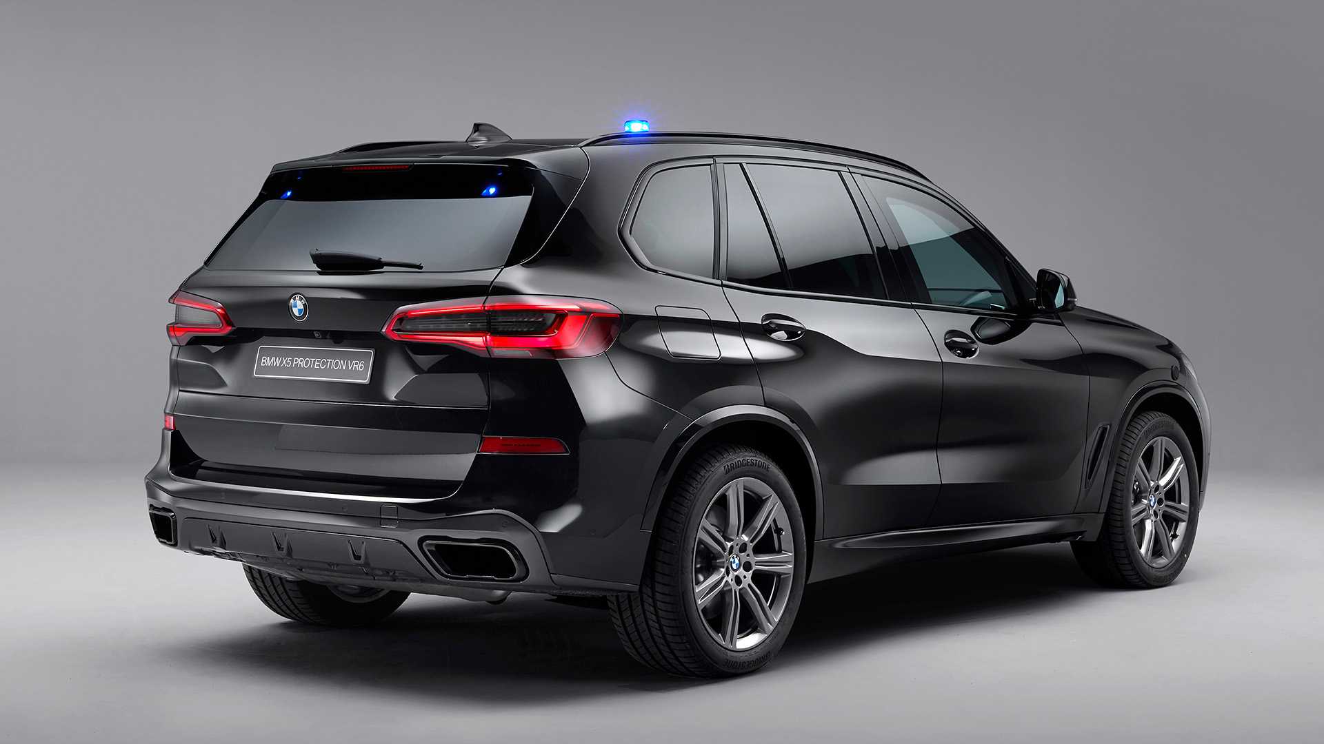 1920x1080 BMW X5 Protection VR6 (Armored Vehicle) Rear Three Quarter Wallpaper (8)