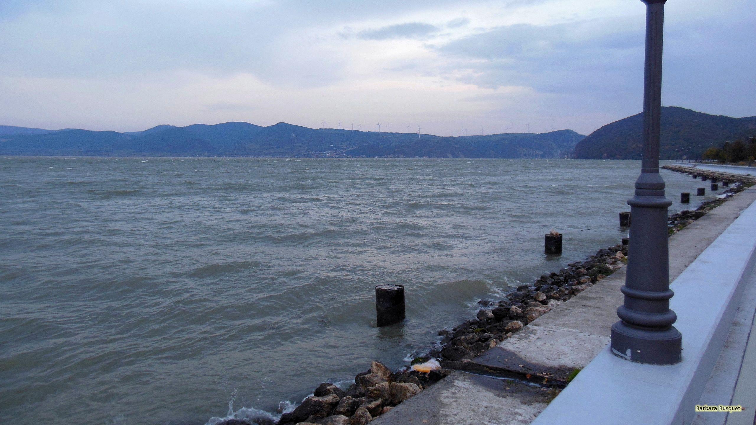 2560x1440 Serbian Romanian border Wallpaper's HD Wallpaper