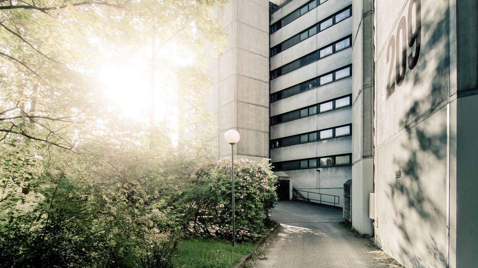 1920x1080 Berlin Buildings MacBook Air Wallpaper Download