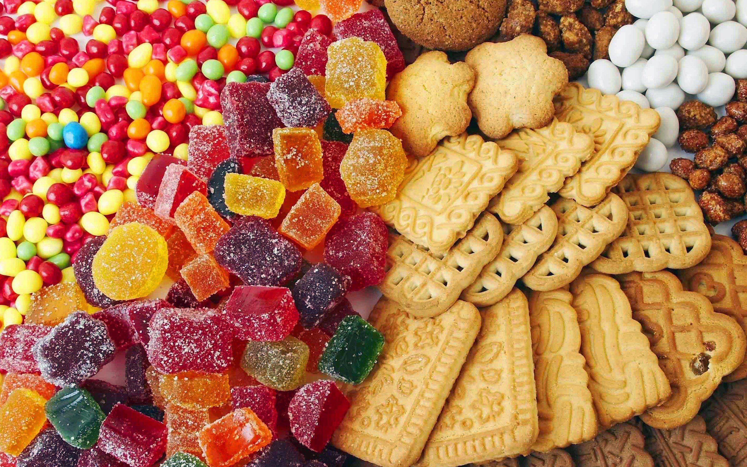2560x1600 Snacks Wallpaper