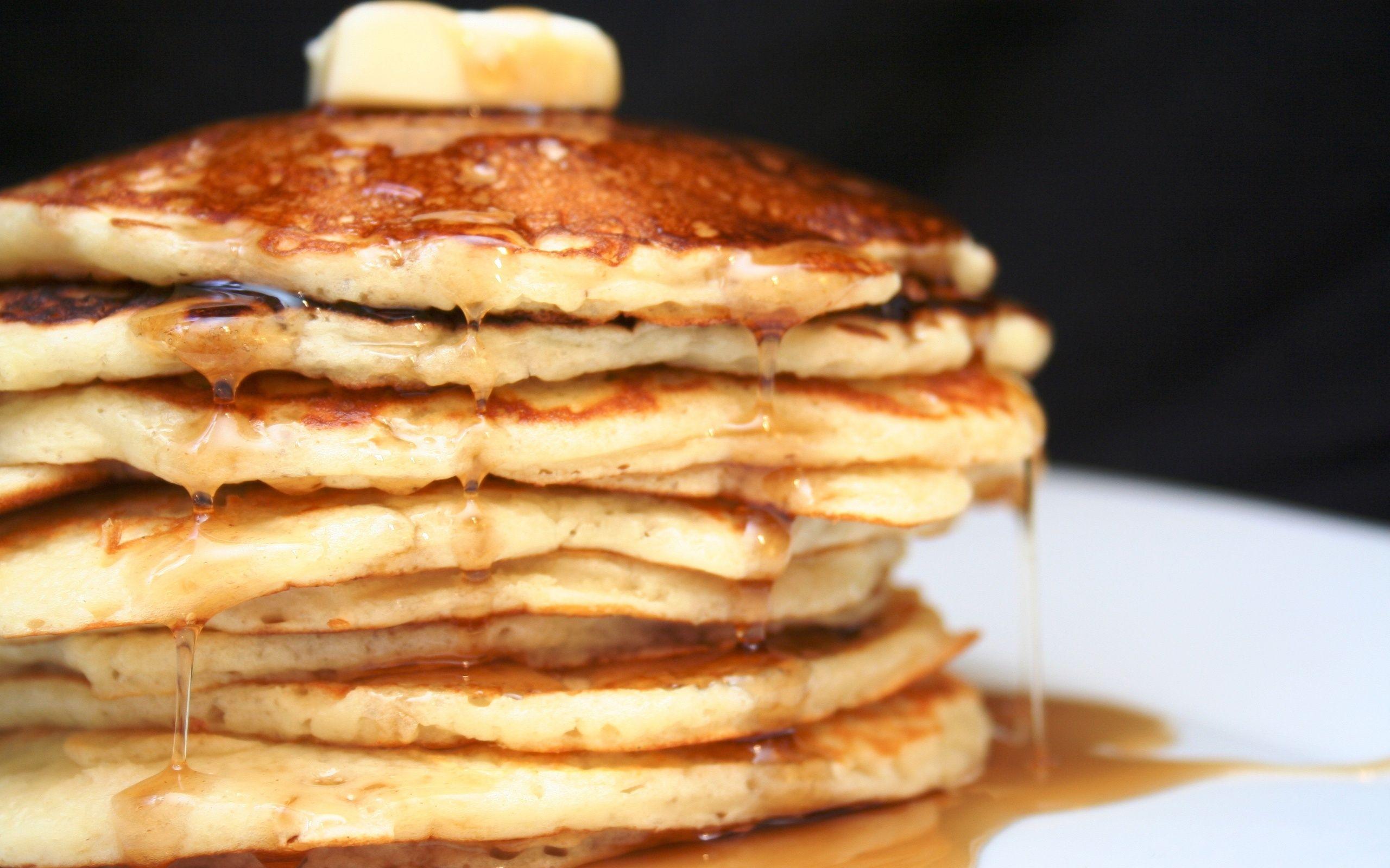 2560x1600 Food pancakes breakfast wallpaperx1600