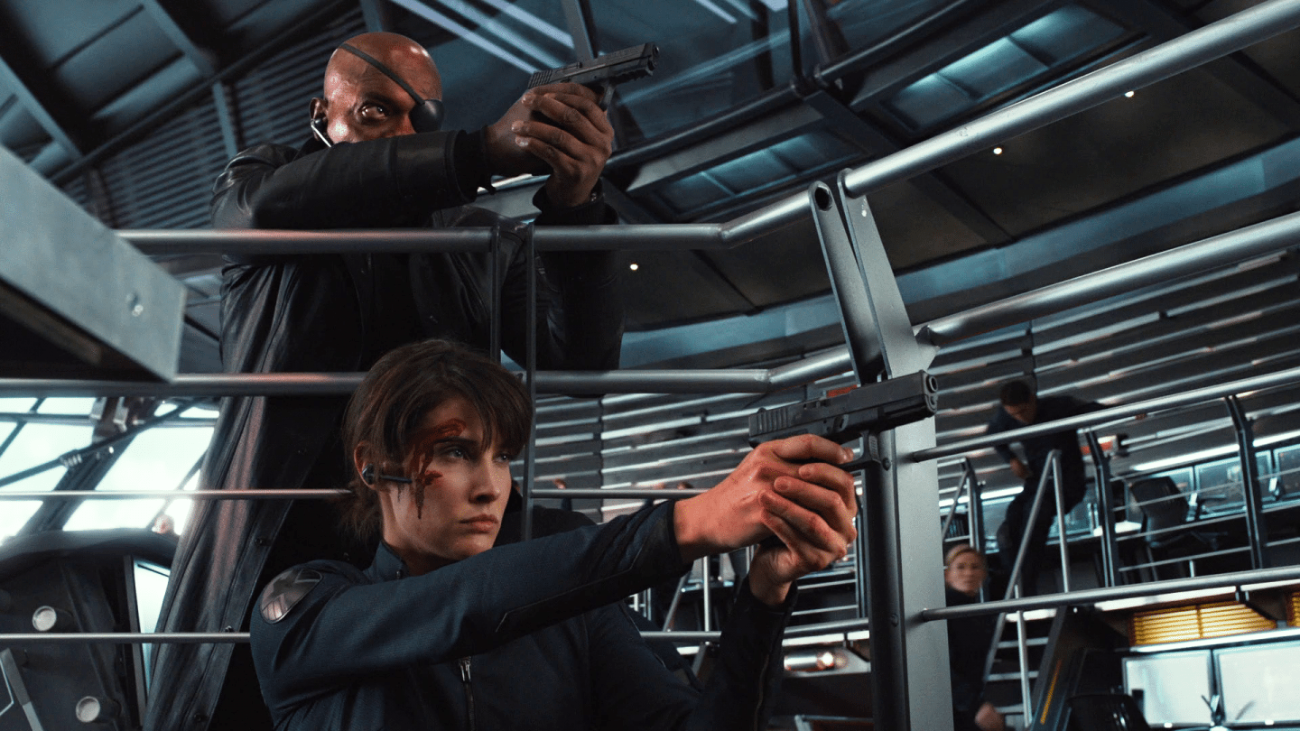1440x810 Nick Fury and Maria Hill Come Together In First Possible 'Captain Marvel' Set Photo