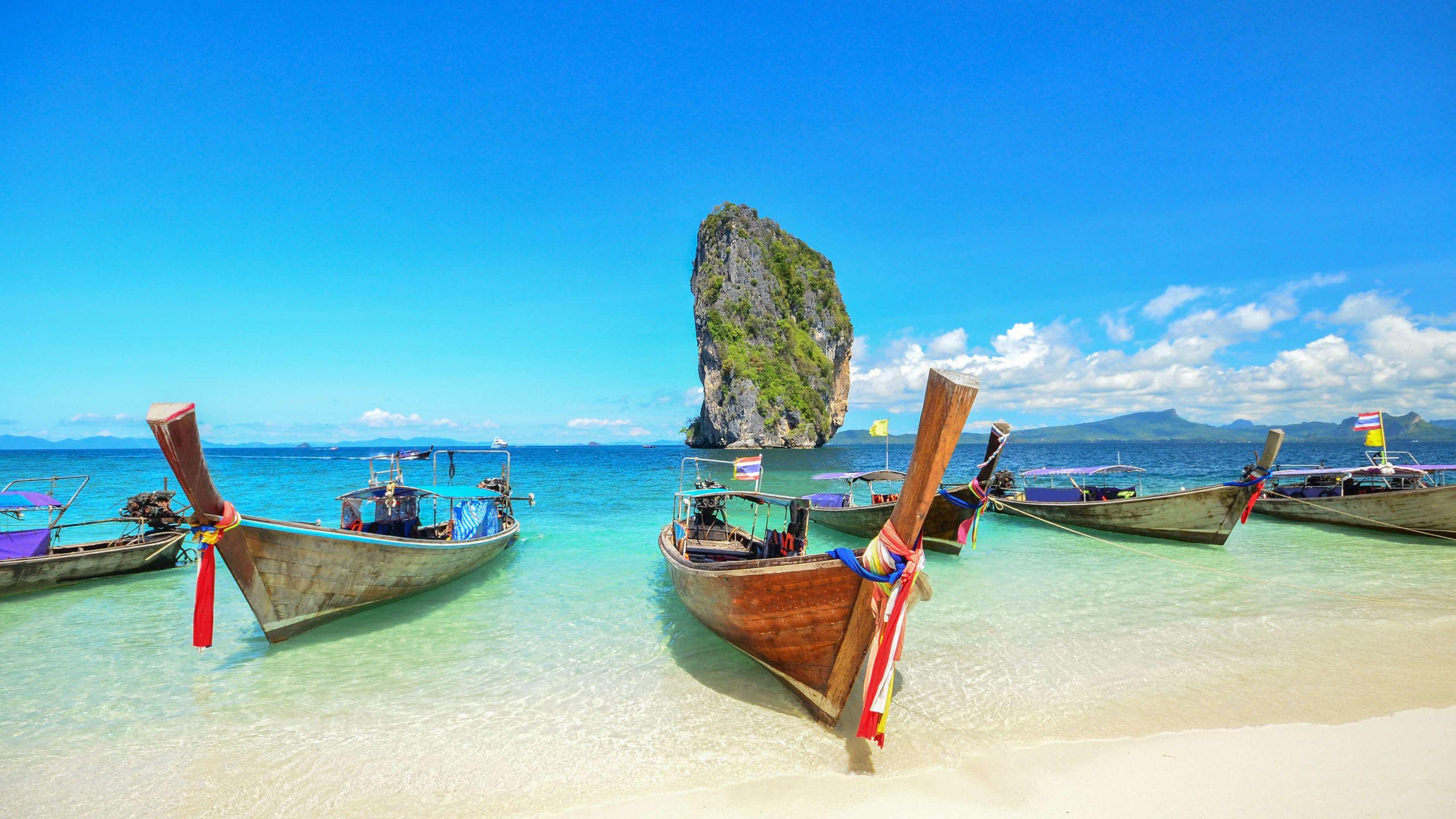 2560x1440 Download Windows 10 Wallpaper (4K) Just Released