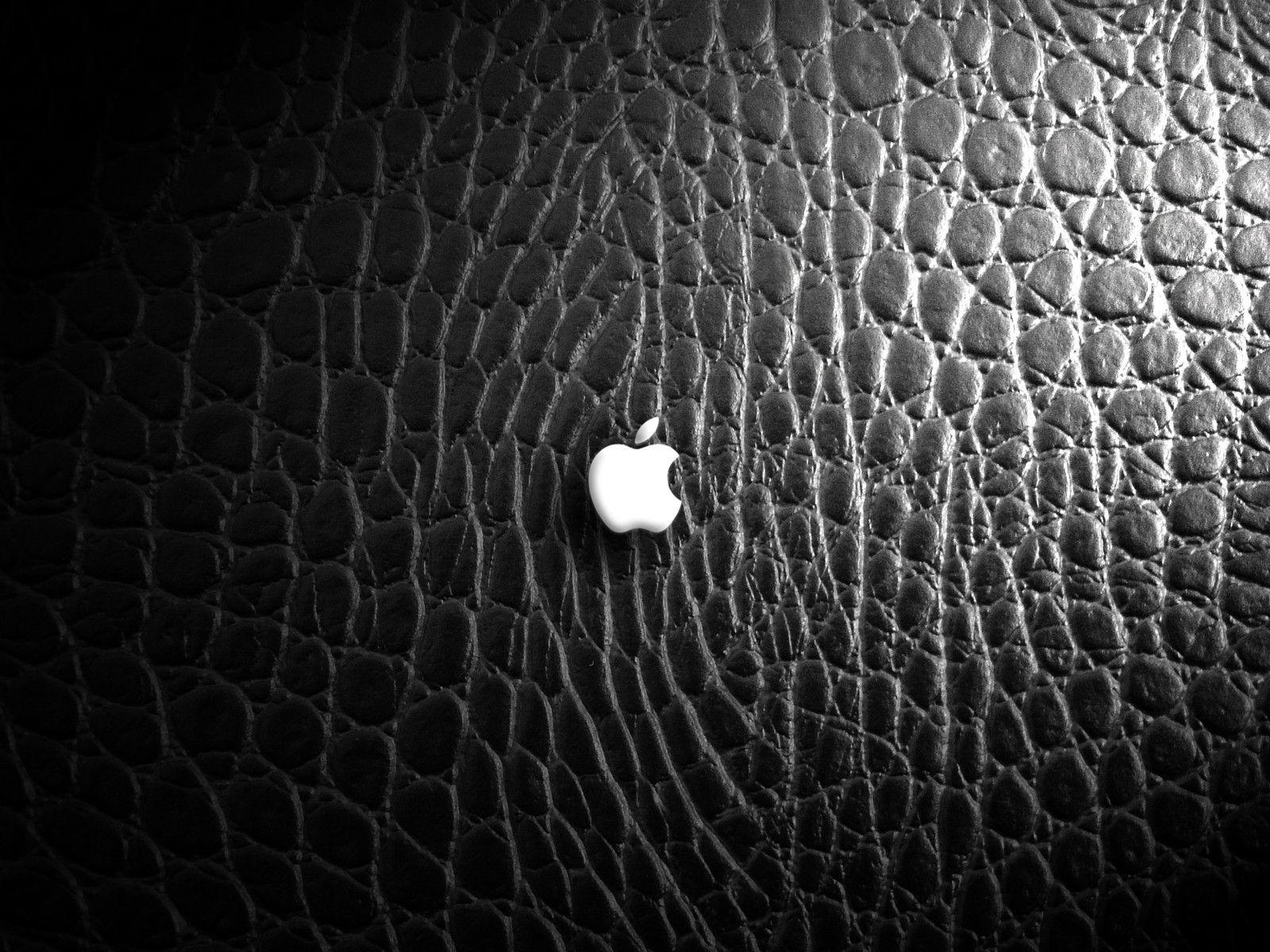 1600x1200 HD Leather Apple Background