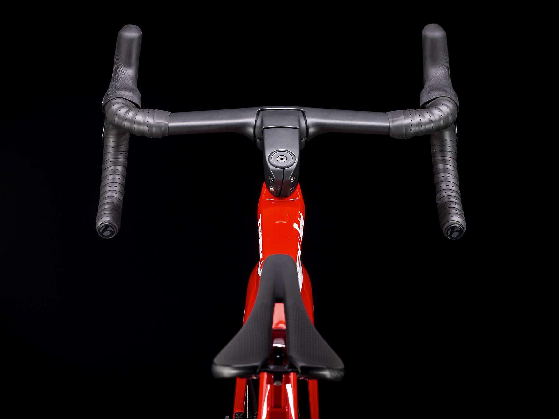 1920x1440 Trek Madone SLR 8 Disc York City Bike Shop
