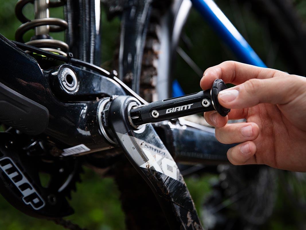 1067x800 Giant Clutch Tool System. Giant Bicycles Official site