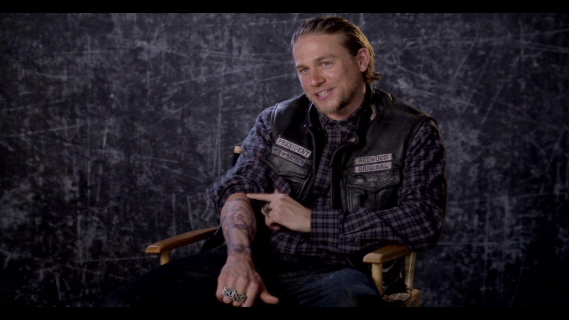1920x1080 Sons of Anarchy' Extra: Charlie Hunnam Almost Got One of Jax's