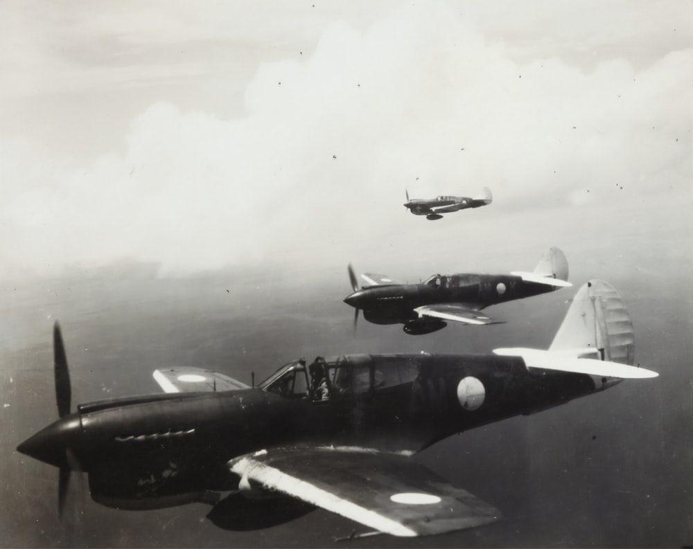 1000x793 War Plane Picture. Download Free Image