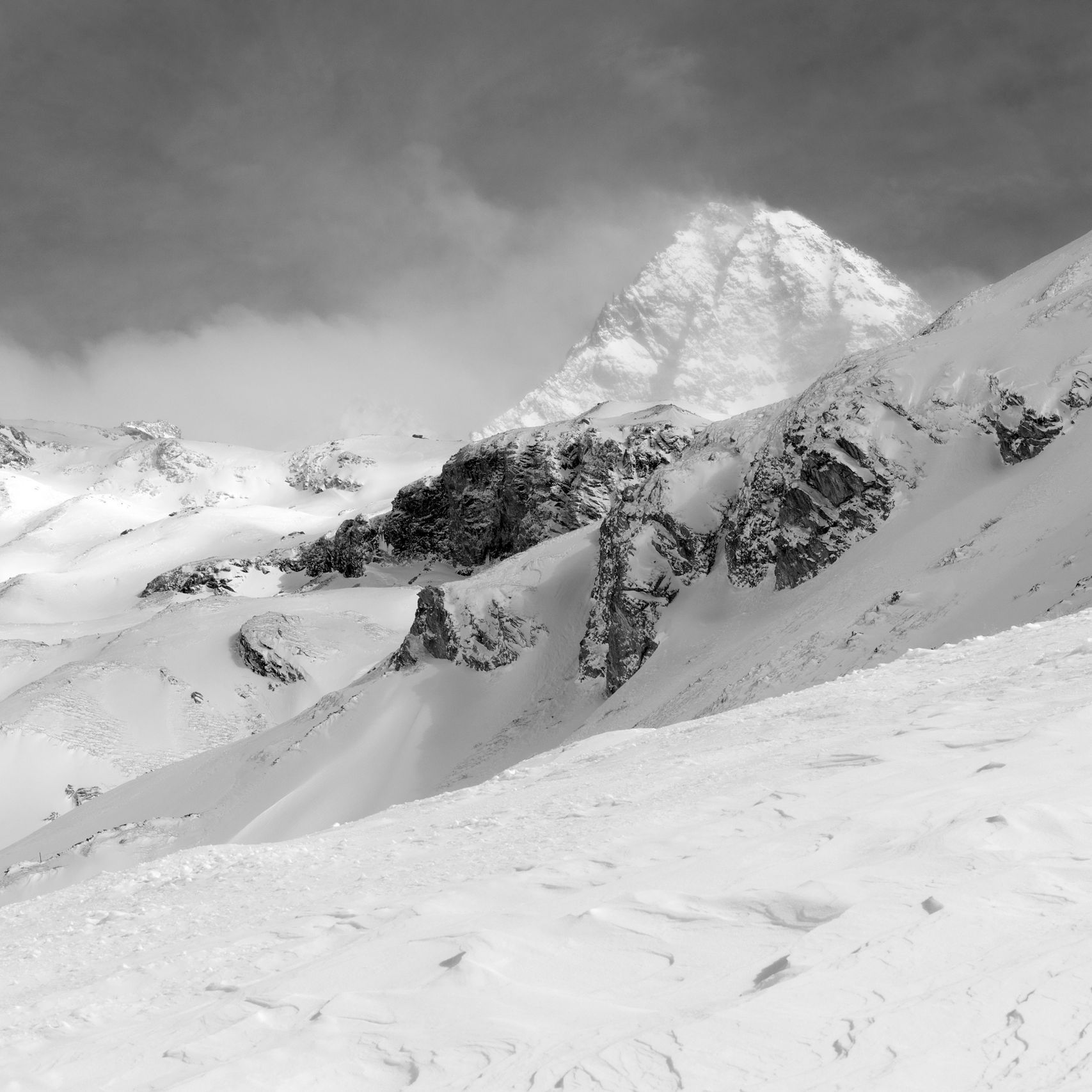 1707x1707 Did a Climber Leave His Girlfriend to Die at the Top of a Mountain?. The New Yorker
