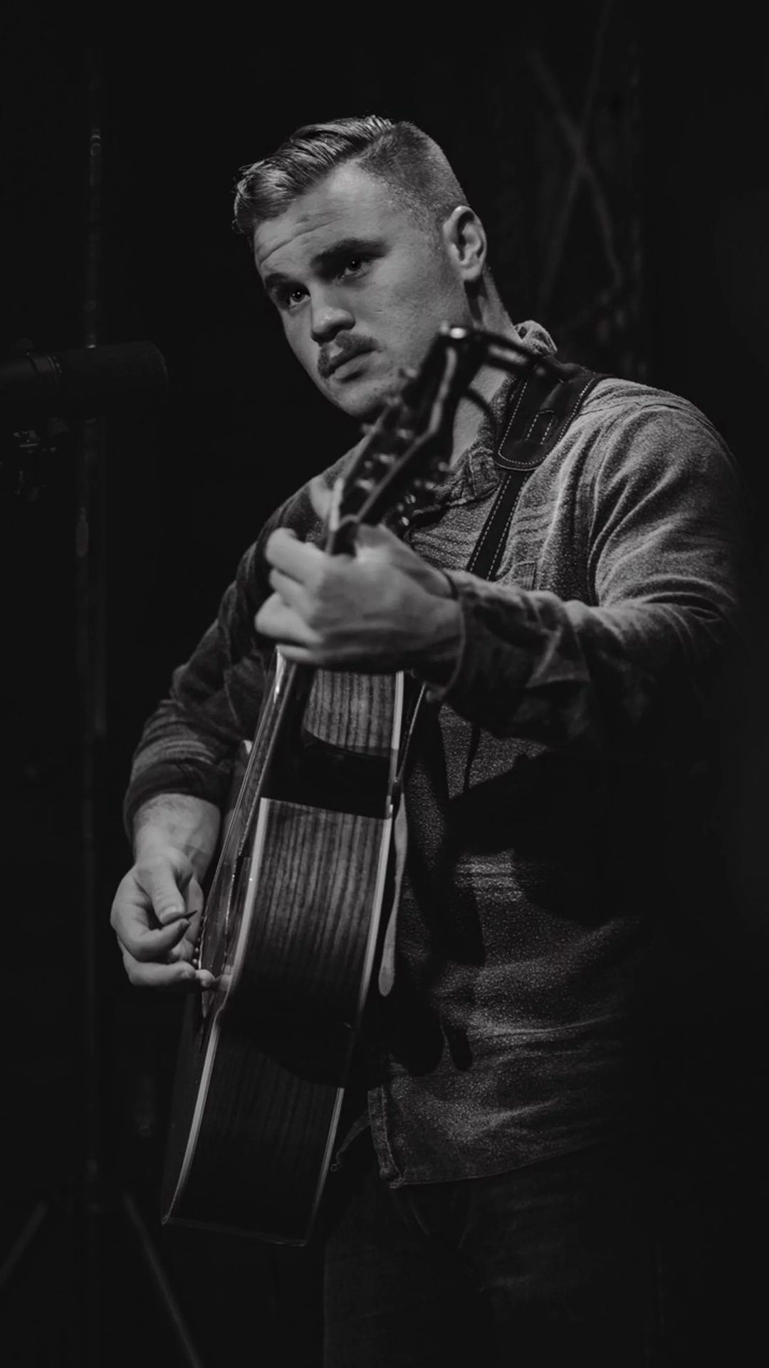 1080x1920 Best Zach Bryan Wallpaper [ HQ ]