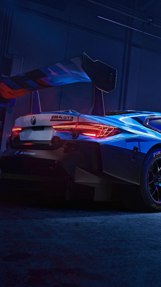 675x1200 BMW