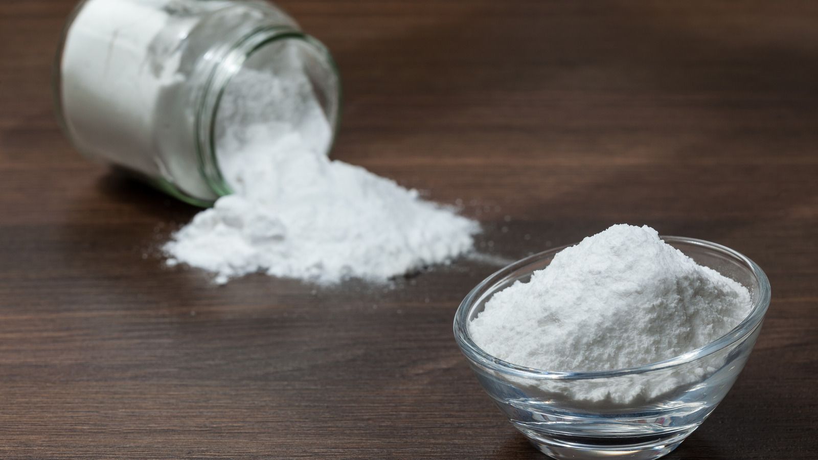 1600x900 The Truth About What's Really In Baking Soda