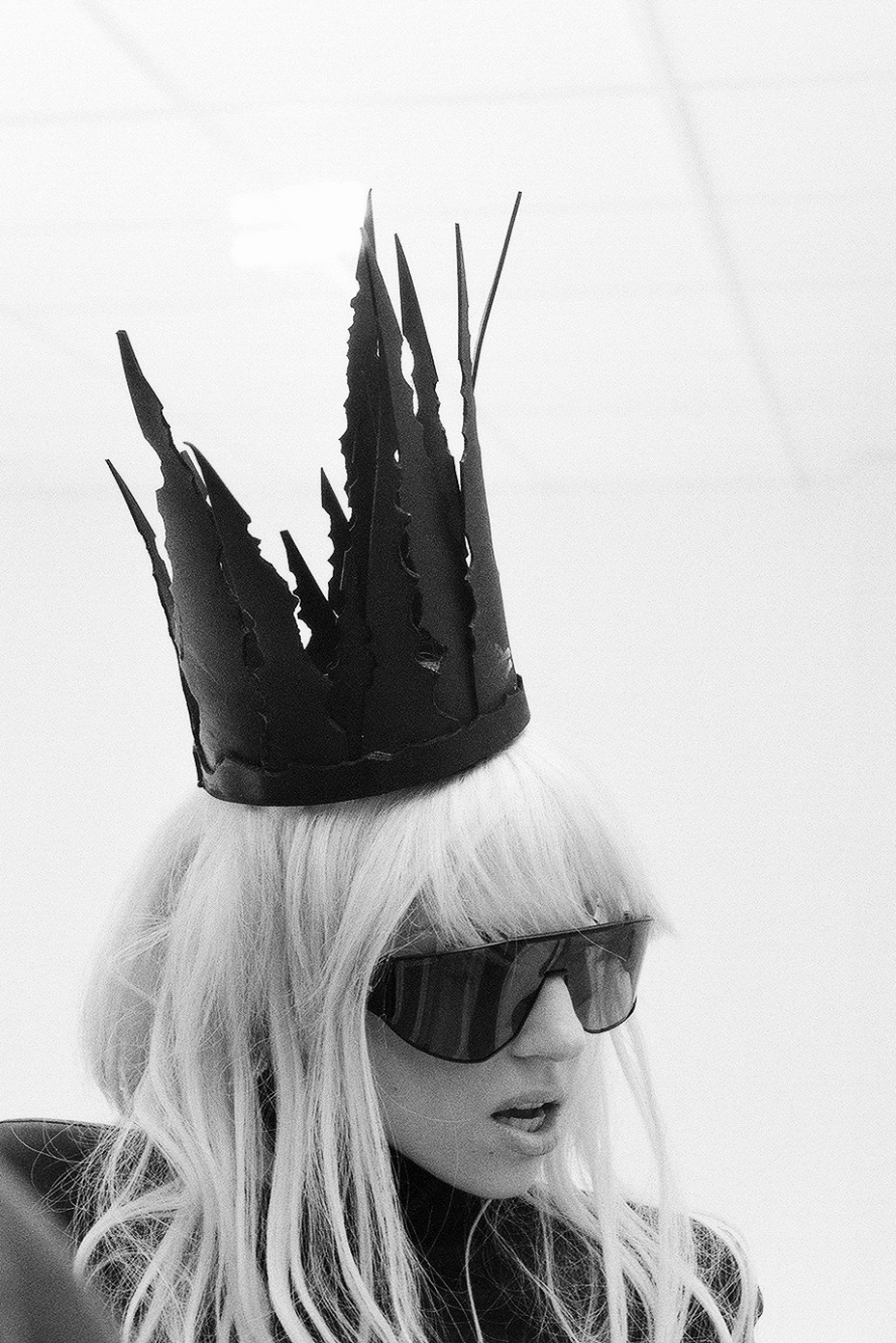 929x1392 ladvsgaga: Lady Gaga on the set of Bad Romance music video. Lady gaga tattoo, Lady gaga picture, Lady gaga costume