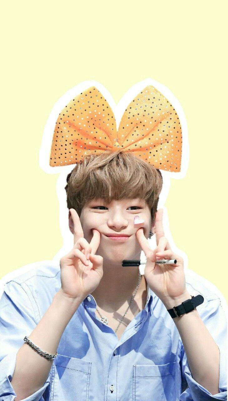 729x1280 Kang Daniel. wanna one. wallpaper Kang Daniel. wallpaper wanna one. 《EDIT BY : KPOPEDITCC》 & 《PHOTO BY : TROPICALISLAND》. Pacar pria, Stiker, Pria