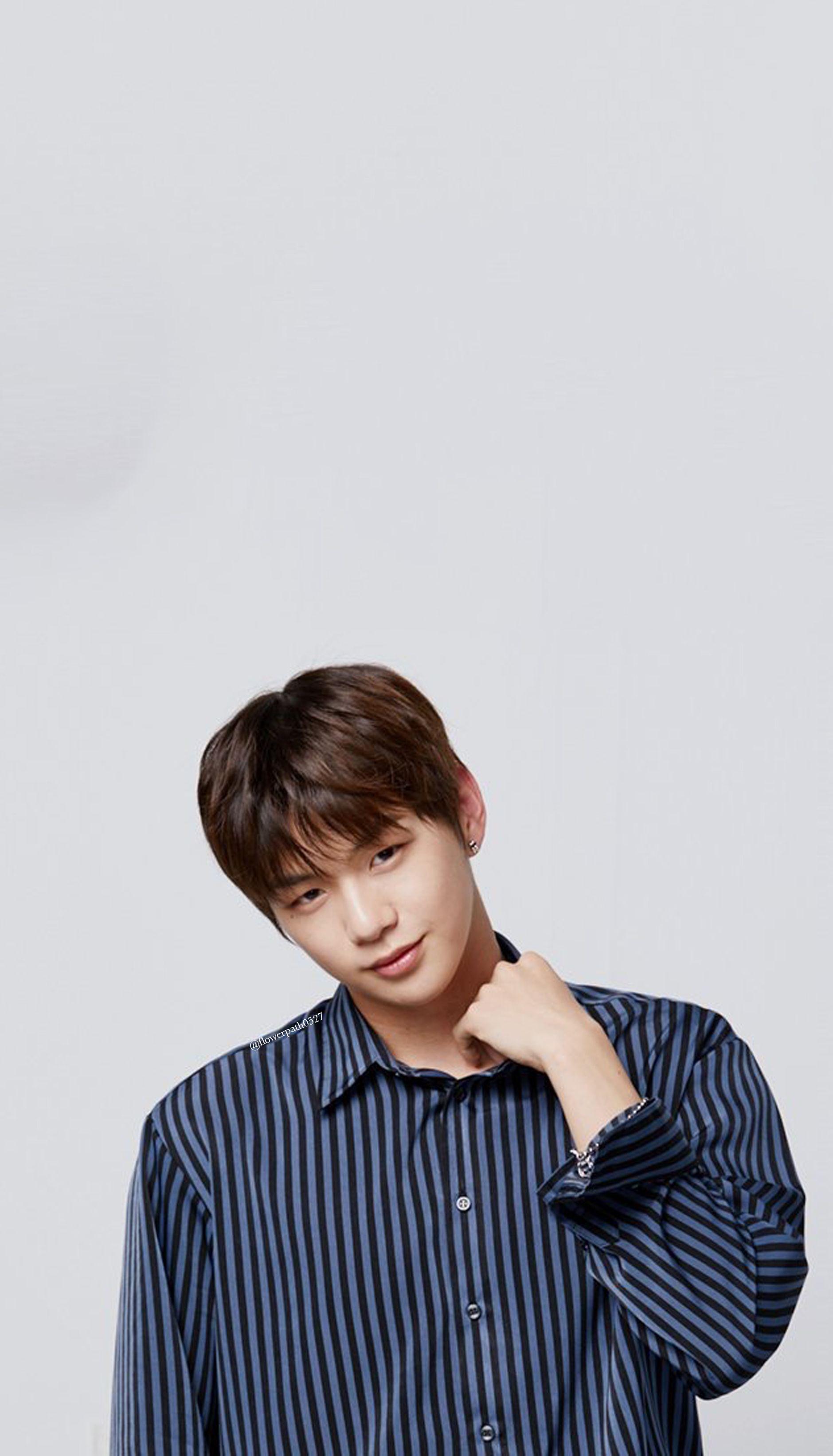 1879x3284 Wanna One Kang Daniel x Gmarket Wallpaper