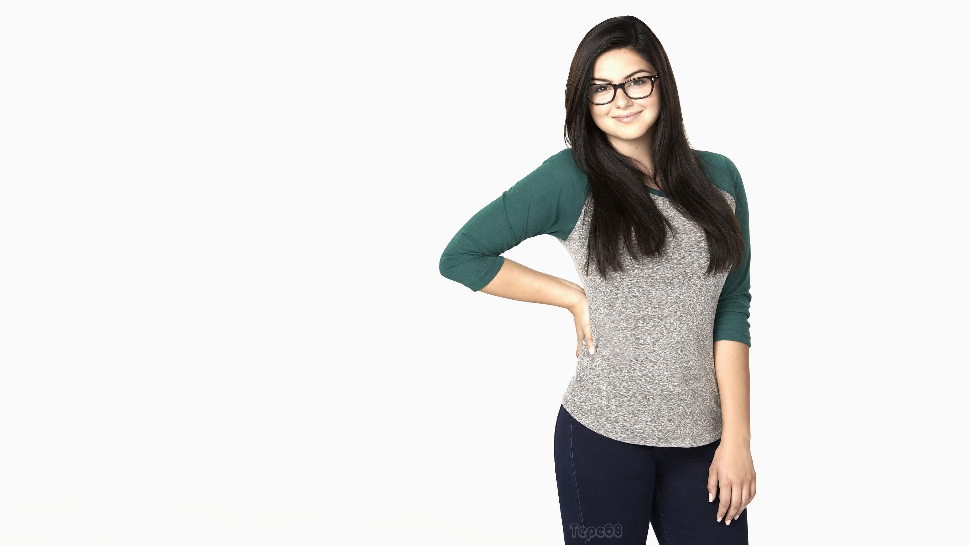 Ariel Winter Wallpapers - Top Free Ariel Winter Backgrounds