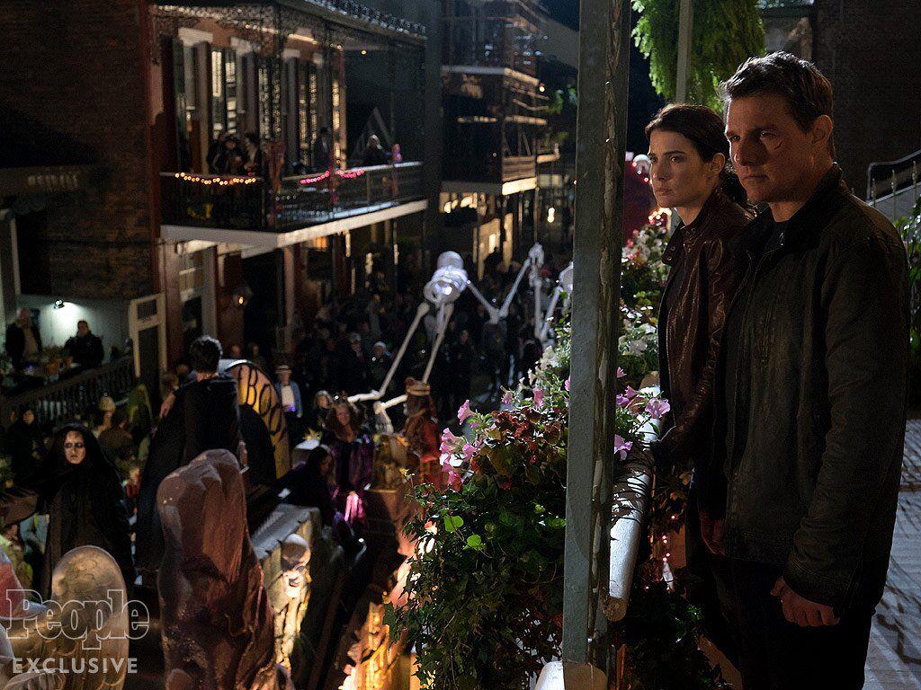 1024x768 Tom Cruise Kicks Butt in New Orleans in Jack Reacher: Never Go Back