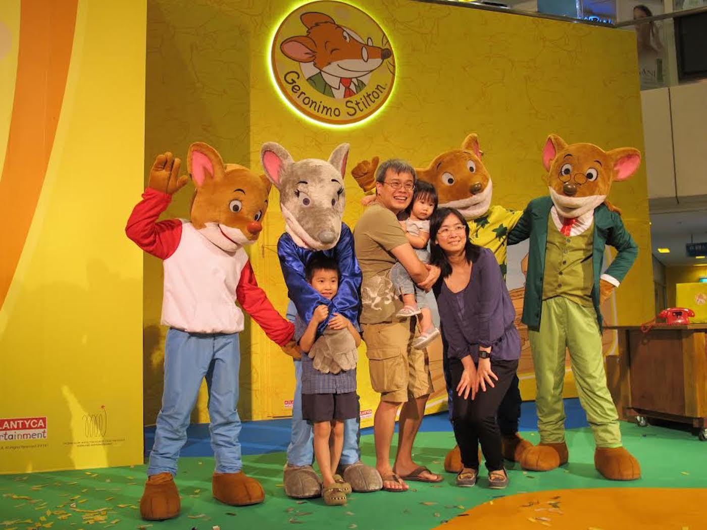 1400x1050 Get ready for a Fabumouse family Christmas at Forum The Shopping Mall with Geronimo Stilton!