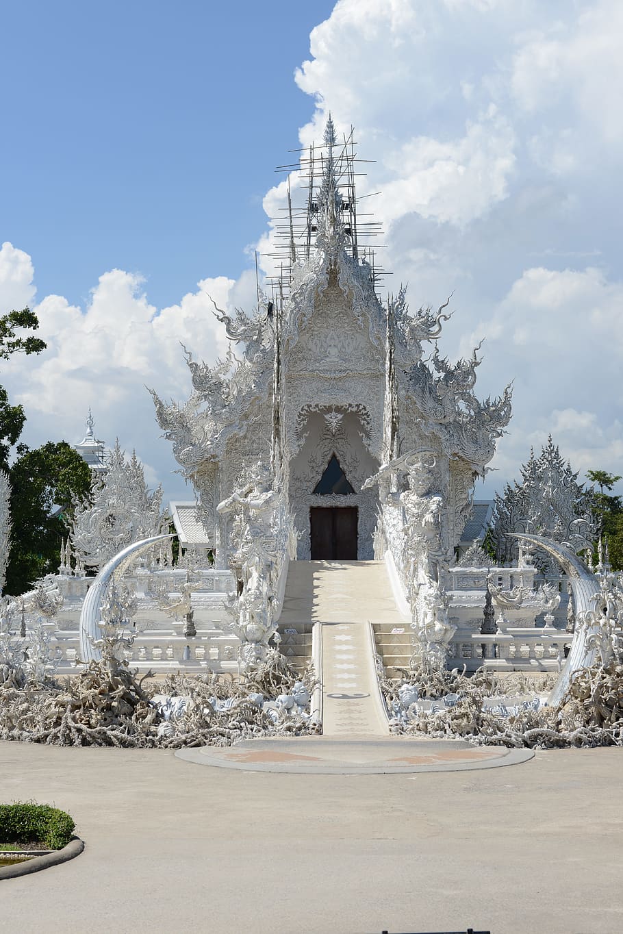 910x1364 HD wallpaper: Temple, Thailand, Chiang Rai, architecture, built structure