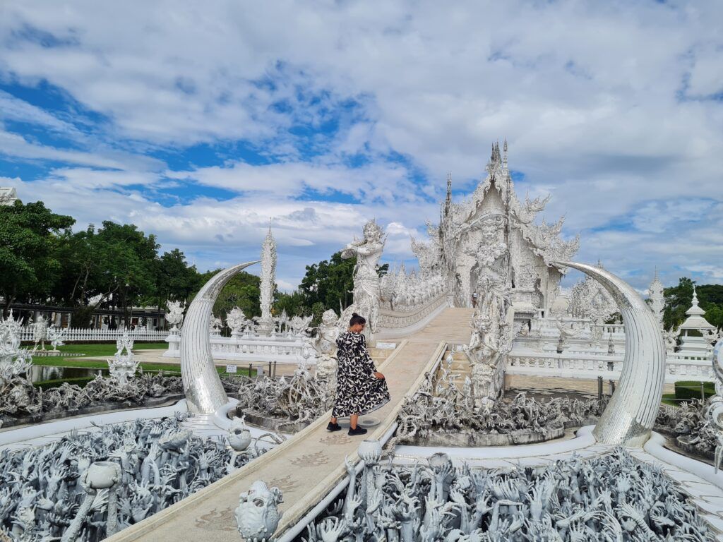 1024x768 Wat Rong Khun: Chiang Rai's white wonderland Born Traveller