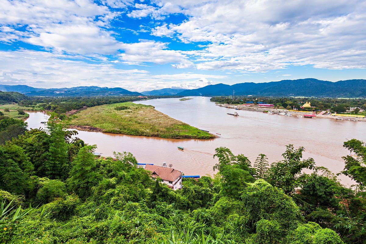 1200x800 Is Chiang Rai Worth Visiting?'s Footsteps
