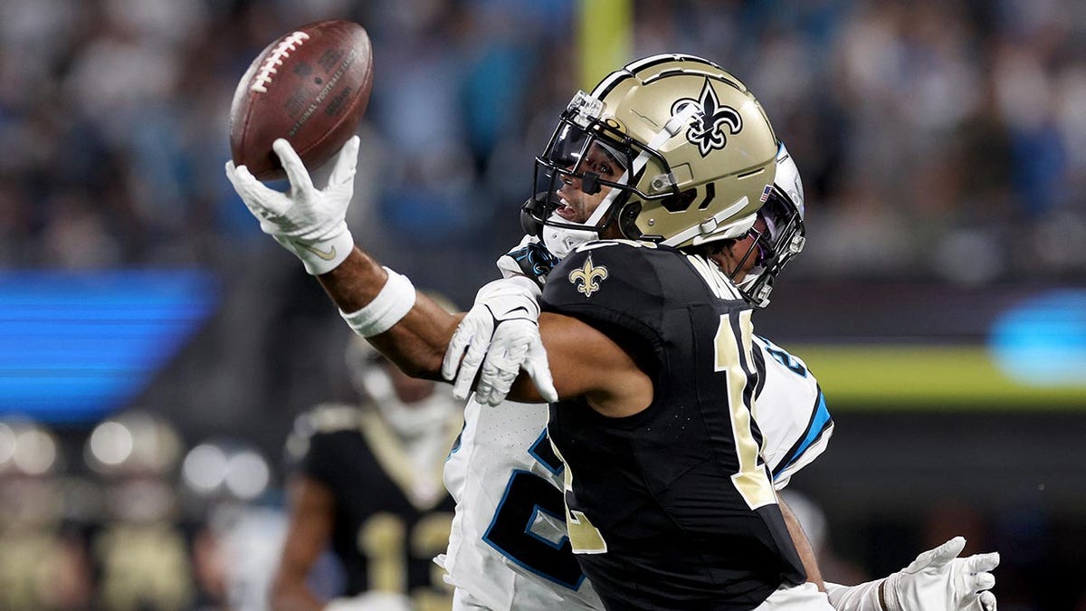 1200x675 Chris Olave's incredible catch helps Saints to early divisional victory over Panthers