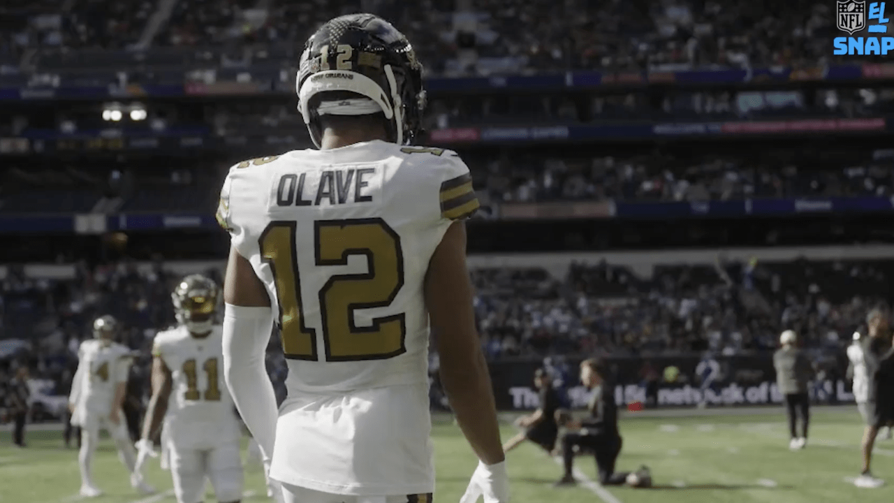 1280x720 New Orleans Saints WR Chris Olave showcased custom cleats Week 4 in London paying tribute to his Cuban Heritage