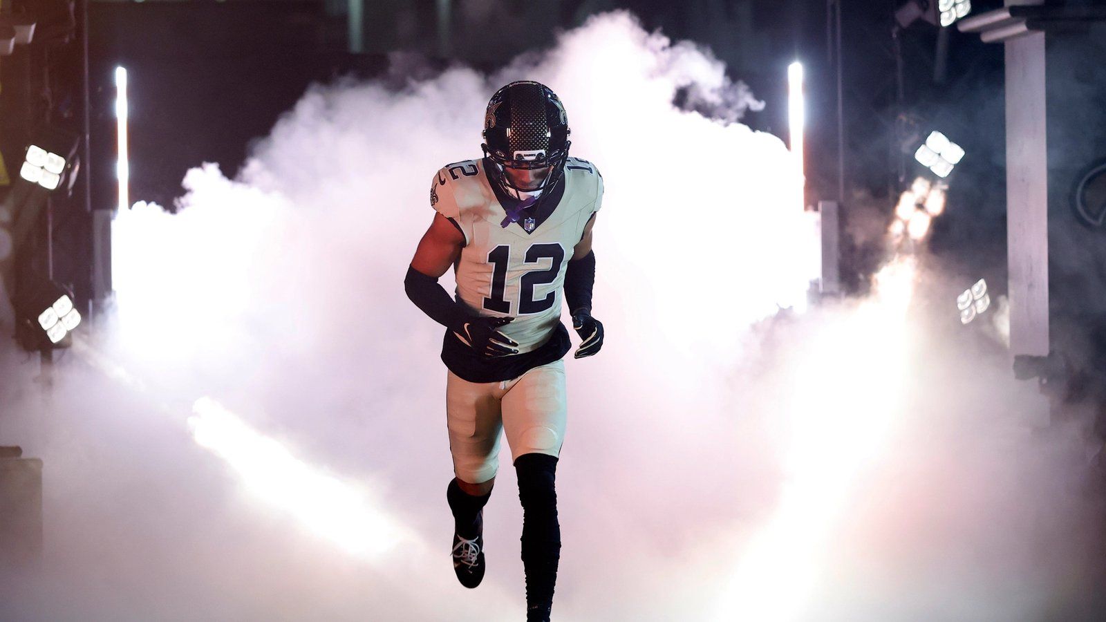 1600x900 What is Chris Olave worth? How he compares to JSN, Garrett Wilson and every receiver who just got paid