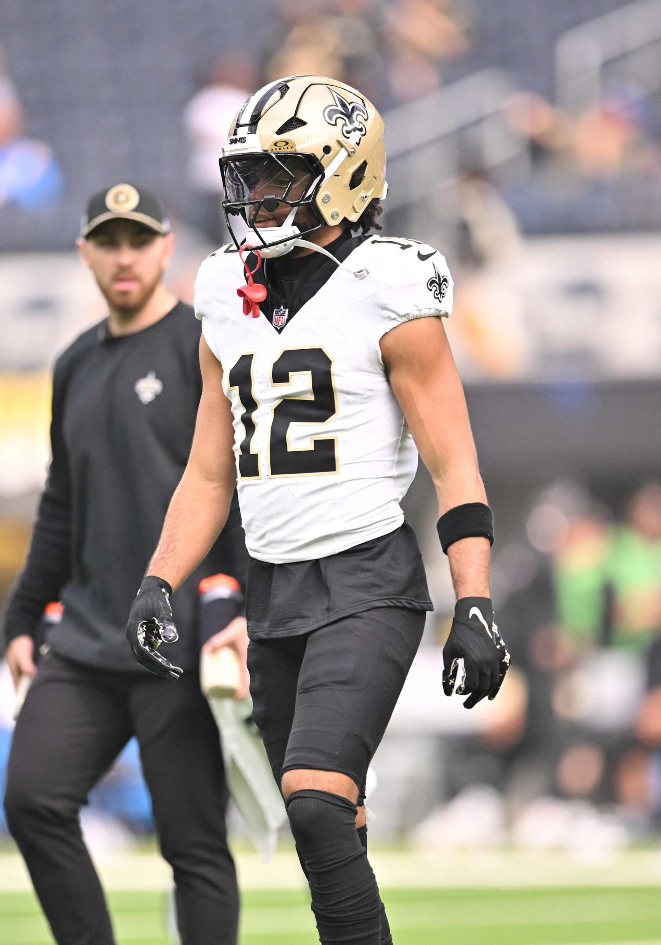 2560x3657 Chris Olave Released from Hospital; Saints WR Suffered Concussion on Illegal Hit