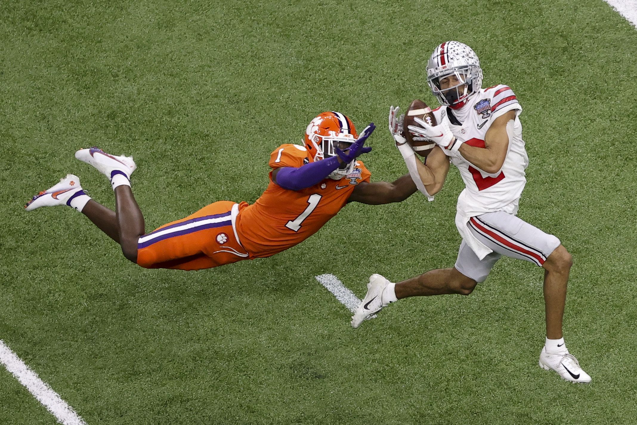 2136x1424 Ohio State wide receiver Chris Olave returning for senior season